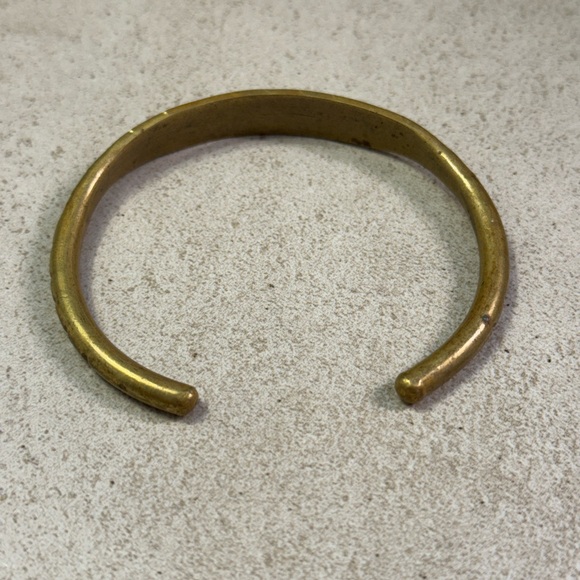 Brass Cuff - Picture 4 of 4